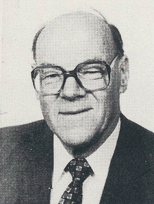 John Henry Marsh (1914-1996) war ein südafrikanischer Schifffahrtsexperte, Autor und Publizist.