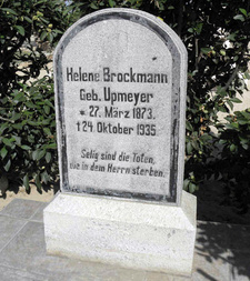 Grabstelle von Helene Brockmann (1873-1935), geborene Upmeyer, auf dem Swakopmunder Friedhof.