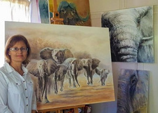 Charity Kunstausstellung in Windhoek: Namibias Wüstenelefanten retten und Kunststücke erwerben!