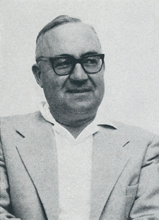 Der Südafrikaner Prof. Dr. sc. ing. Otto Wipplinger (1914-1984) war Direktor der Public Works and Water Affairs der SWA  Administration.