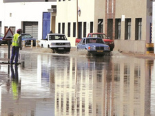 Starker Regen bescherte der Hafenstadt Lüderitzbucht im Südwesten Namibias Landes erheblichen Schaden und Überschwemmungen.