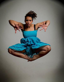 Nikhita Winkler: Tänzerin aus Namibia. Foto: Robert Tucker
