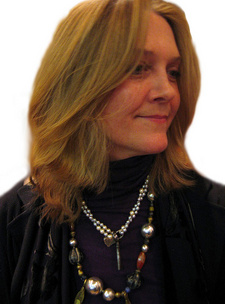 Dr. Pippa Skotnes ist eine südafrikanische Kunstprofessorin und Autorin.