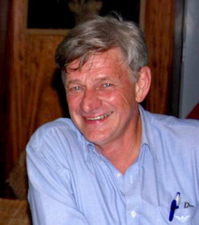 Professor Rudy van der Elst ist ein südafrikanischer Meeresbiologe und ehemaliger Direktor des Oceanographic Research Institute (ORI).