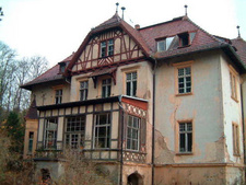 Rückansicht Villa Macherleben bei Eberswalde. Hier lebten und starben Friedrich von Lindequist und seine Frau Dorothea (1911-1945).