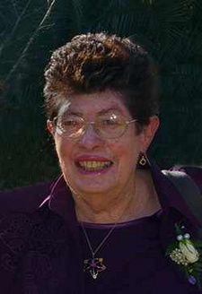 Meg Coates Palgrave war Vorsitzende der Tree Society of Zimbabwe und verantwortlich für die Organisation Ausflüge und die Produktion der Mitgliederschrift TreeLife.