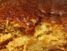 Eine beliebte Süßspeise in Südafrika, ist Malva Pudding europäischen Ursprungs.