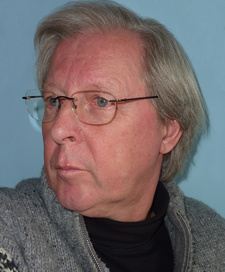 Prof. Dr. Werner Ustorf ist ein deutscher Historiker und Missionstheologe.