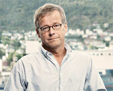 Dr. Inge Tvedten ist ein norwegischer Anthropologe und Autor.