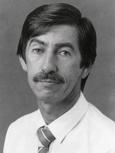Der südafrikanische Botaniker Dr. Michiel (Mike) Adriaan Niklaas Müller (1948-1997) war Kurator des S.W.A. Herbariums.