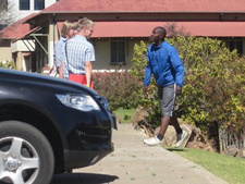Betrugsmasche "DDR-Kinder" in Windhoek. Opfer sind leichtgläubige Namibia-Touristen.