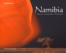 Namibia: Naturraum und Kolonialzeit in Südwestafrika, von Friedrich Köthe und Roland Richter. Tecklenborg Verlag. Steinfurt, 2003. ISBN 9783934427341 / ISBN 978-3-934427-34-1