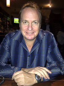 Gavin Rich ist ein südafrikanischer Berichterstatter und Autor im Rugby-Sport.
