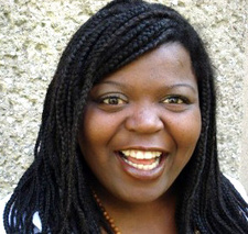 Stefanie-Lahya Aukongo wurde 1978 mit schweren Kriegsverletzungen aus Namibia in Ost-Berlin geboren. Sie schrieb darüber in Kalungas Kind.