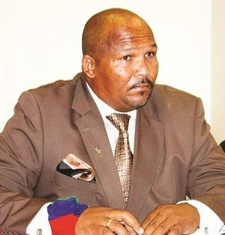 Willem Isaacks (1969-2014) war ein namibischer SWAPO-Politiker und Vizeminister für Bergbau und Energie.