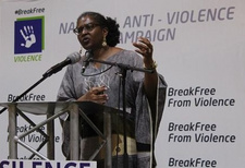 Die #BreakFree Campaign gegen Gewalt in Namibia wird von Namibias First Lady, Monica Geingos, unterstützt. Foto: Nina Cerezo