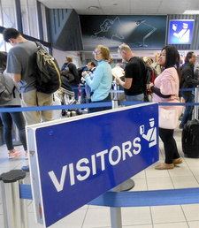 Namibia: Biometrie-Chaos am Hosea Kutako Airport geht weiter: Keine Planung, keine Ahnung, keine Einsicht.