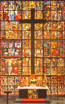 Ostfenster der Christuskirche in Athen (Glasmalerei, Walter von Ruckteschell ca. 1931–1934).
