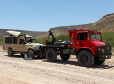 Zwei Namibia-Touristen starben im Januar bei Wildunfall. Im Bild das Unfallfahrzeug, ein Toyota Landcruiser, der sich nach der Kollision mit einem Zebra überschlug. Foto: Falkenberg Garage Kamanjab