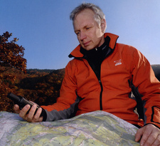 Uli Benker ist ein deutscher Journalist und Experte für Anwendungen der GPS-Navigation.