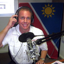 Der Namibier Wilfried Hähner ist Geschäftsführer und Mitbegründer des Radiosenders Hitradio Namibia.
