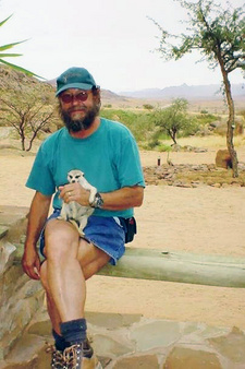 Dr. med. Gerhard 'Tux' Scholtz (1948-2014) war ein deutschstämmiger Mediziner und Hobbytaucher in Namibia.