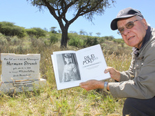 Historischer Raubmord bei Windhoek. Autor Dr. Kuno Budack schrieb mit seinem Buch Raubmord - Die Falk- und Sommermorde - einen kriminalistischen Beitrag zur Kriminalgeschichte von Deutsch-Südwestafrika.