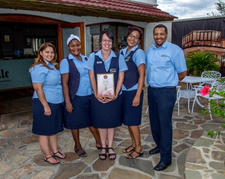 Vier-Sternehotel Thule (Windhoek) erhält Award of Exellence. Fotos: privat