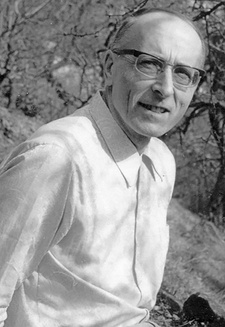 Karl Ferdinand Lempp (1913-1986) war ein deutscher Farmer, Lehrer, Herausgeber und Verleger in Südwestafrika und in der Bundesrepublik Deutschland. © Ingrid Lempp
