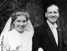 Hans von Balluseck und Jutta Wriede heiraten am 30.11.1948 in der Lüneburger Johanniskirche.