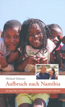 Aufbruch nach Namibia. Der lange Weg von Reiner und Gillian Stommel zur Farmschule Otjikondo, von Michael Schnurr. Sipplingen, 2011. ISBN 9783941602076 / ISBN 978-3-941602-07-6