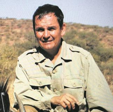 Sven Ahrens, Inhaber von 'Ahrens Gun and Ammunition' (Windhoek, Namibia) wurde tot aufgefunden, Freitod wird vermutet.