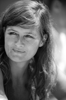 Daniëlla Sibbing ist eine niederländische Autorin und Mitinhaberin der Produktionsfirma Squiver.