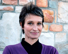 Sonia Cabano ist eine Kochbuchautorin und Fernsehköchin aus Südafrika.