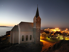 Die Felsenkirche in Lüderitz, Namibia.