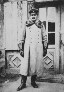 Maximilian Bayer (1872-1917) war ein deutscher Offizier im Generalstab der Kaiserlichen Schutztruppe für Deutsch-Südwestafrika, Mitbegründer des Deutschen Pfadfinderbundes und Autor.