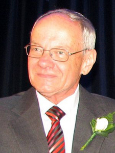 Dieter Esslinger (1940-2014), früherer Vorsitzender der Arbeits- und Fördergemeinschaft der Deutschen Schulvereine in Namibia (AGDS).