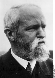 Gustav Frenssen (1863-1945) war ein deutscher Schriftsteller.