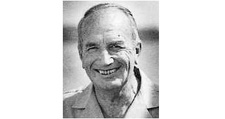 Professor Dr. Siegfried Stampa (1925 - ?) war ein deutscher Veterinär und Autor, der als Berater und Ausbilder in Südafrika tätig war.