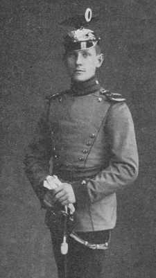 Gregor Proppe 1911 als Einjährig-Freiwilliger in der 4. Schwadron des 2. Garde-Ulanen-Regiments in Berlin-Moabit.